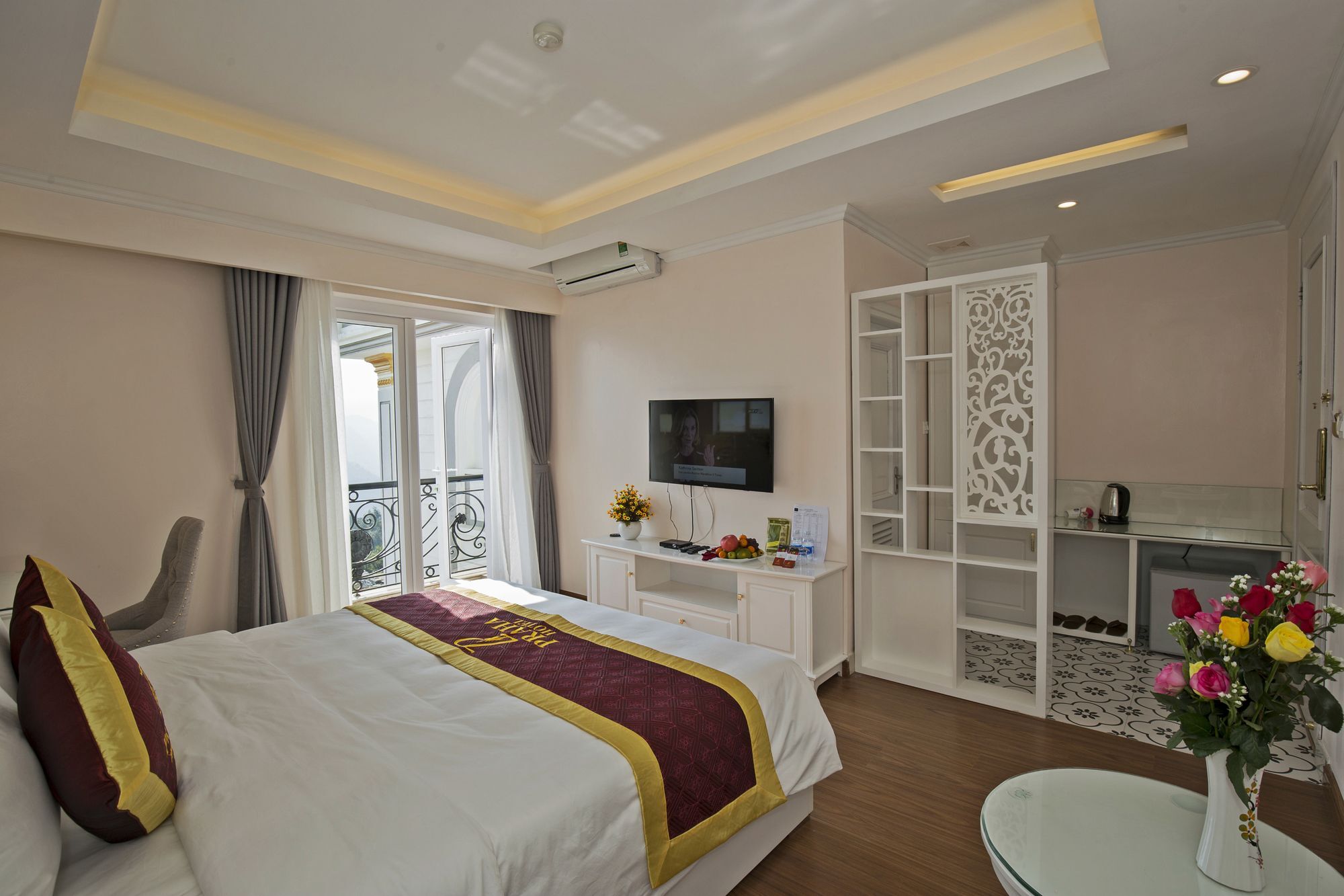 Praha Hotel Sapa Екстериор снимка